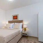 Apartment Igor *