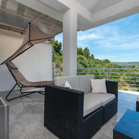 Igor 特罗吉尔