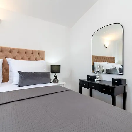Igor Apartman Trogir